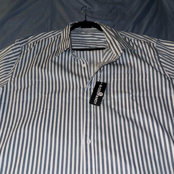 Coofandy Branded Button up! - Picture 2 of 3